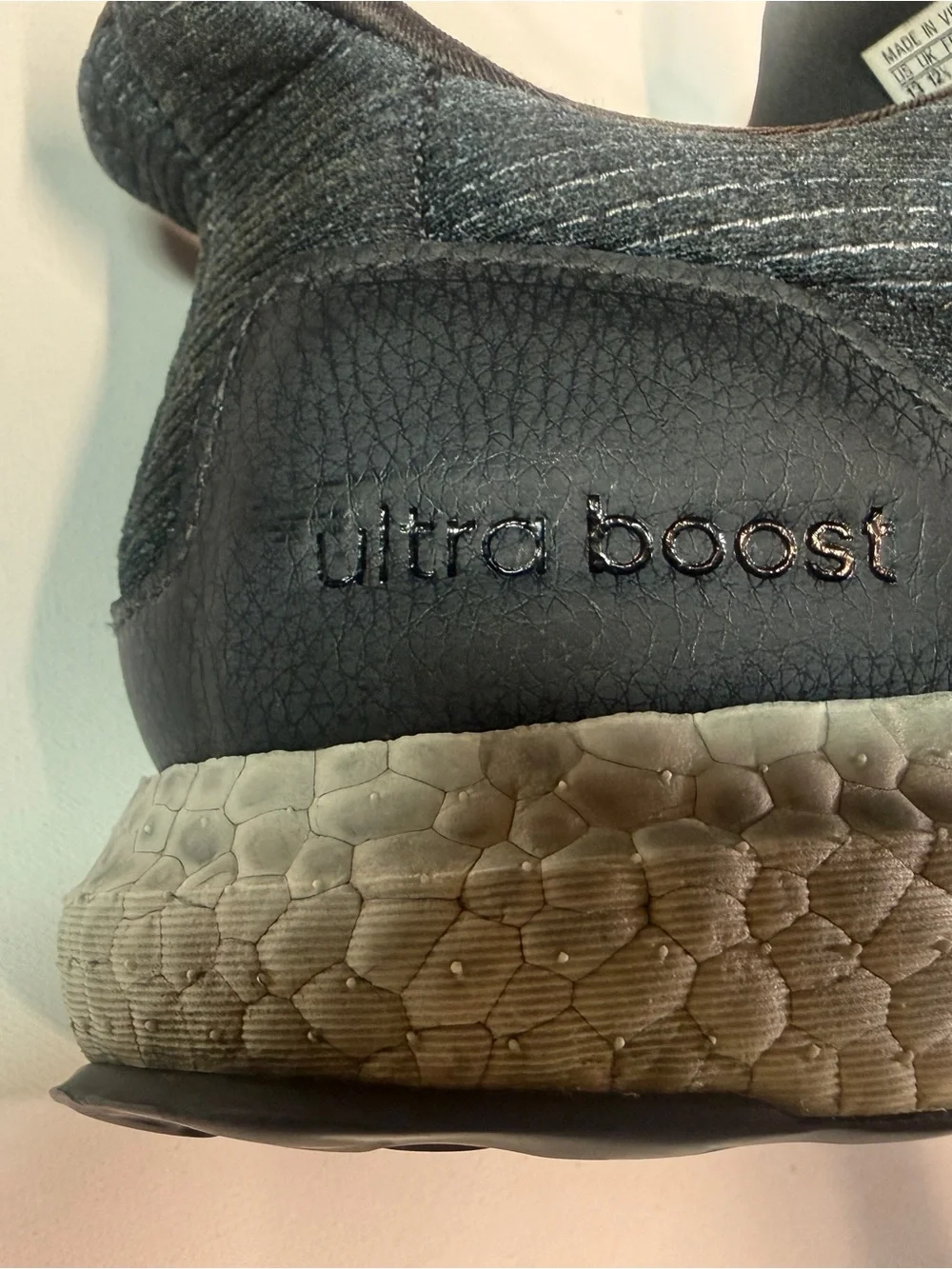 adidas Ultra Boosts Men's Black Knit Athletic Trainers Shoes